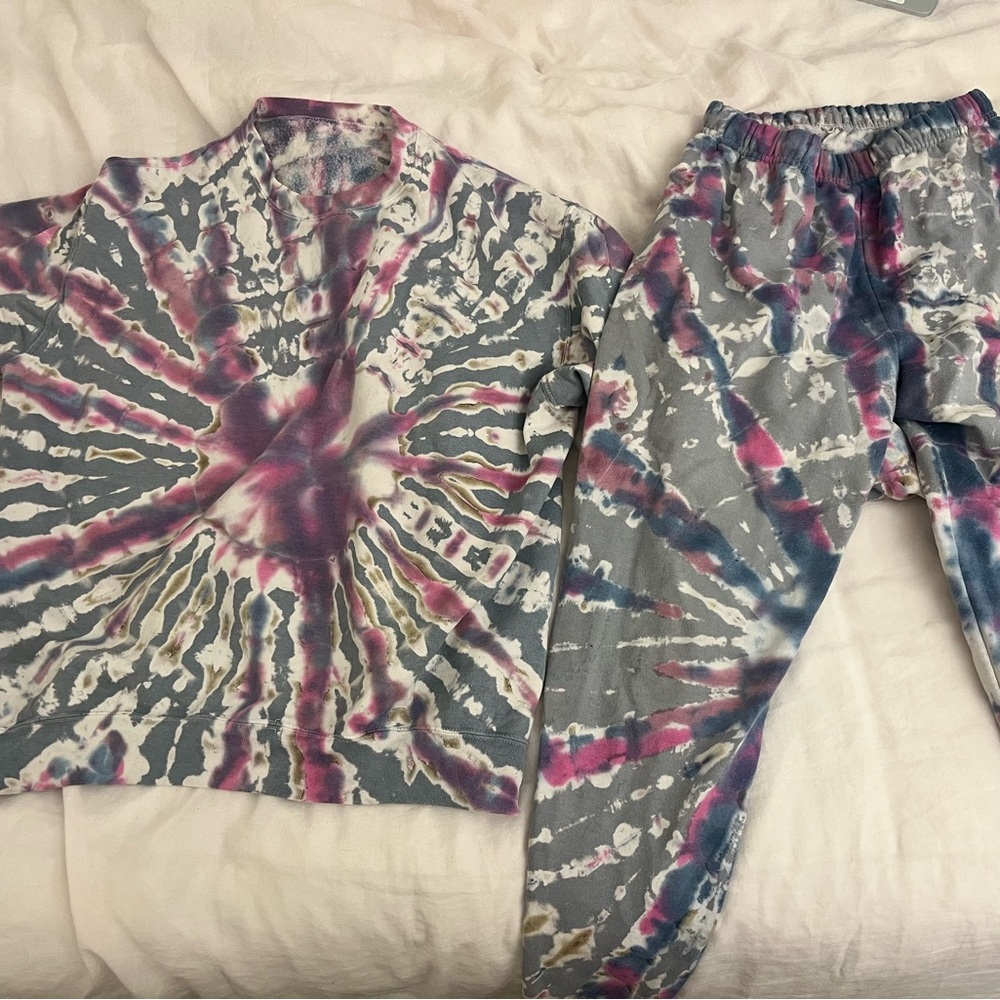 Vintage Tie-Dye Lounge Set